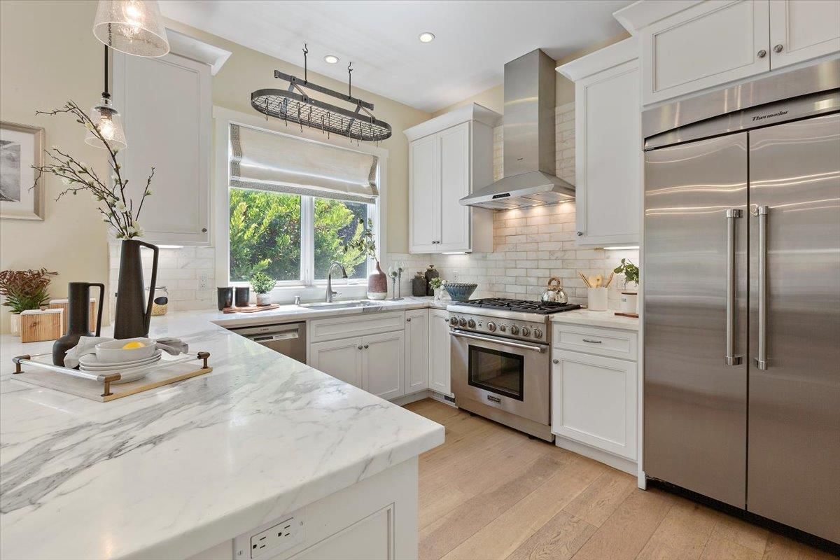 Interior, Kitchen, Pendant Lights, Recessed Lighting, Stainless Steel Appliances, Wood Texture Flooring