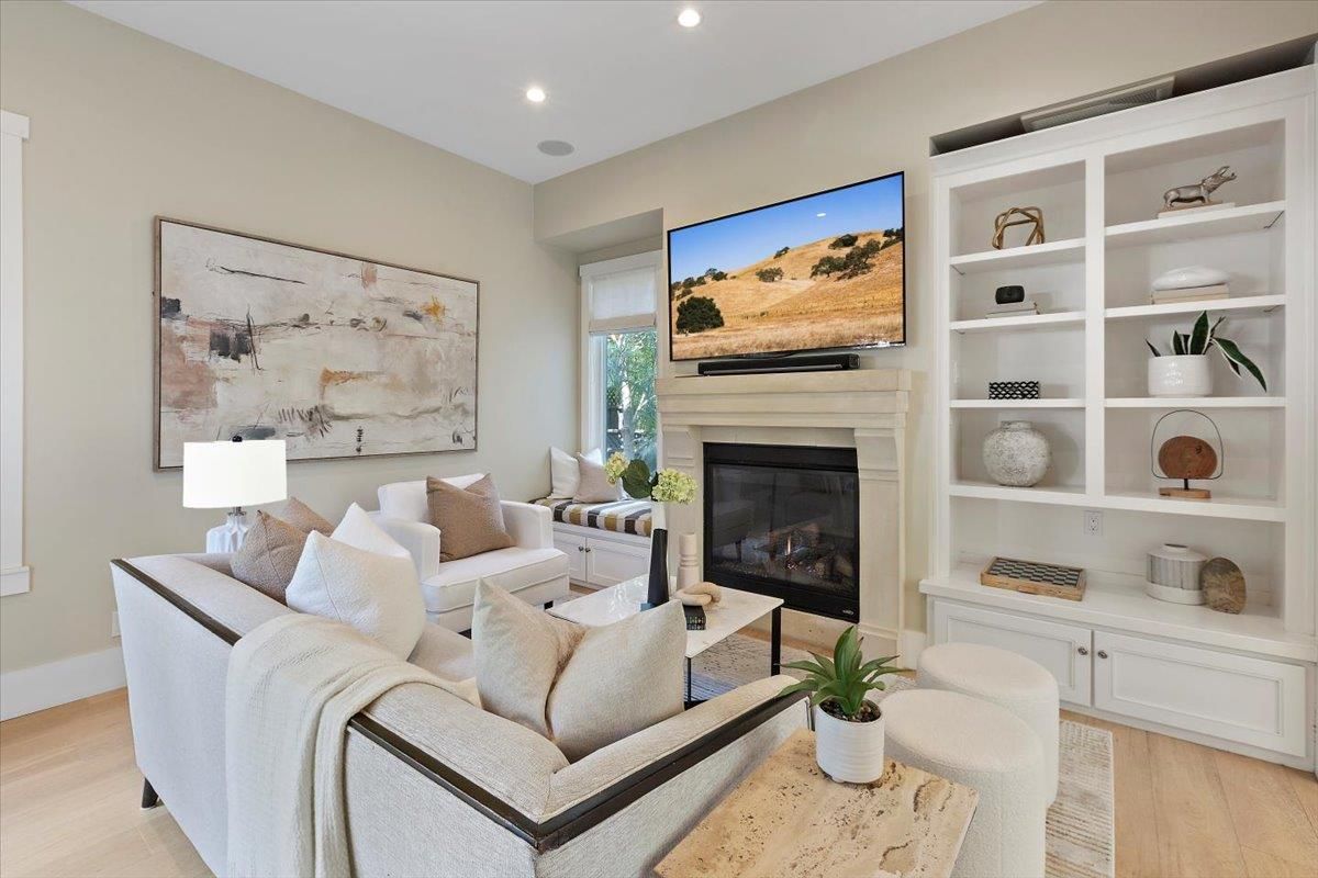 Fireplace, Interior, Living room, Recessed Lighting, Wood Texture Flooring