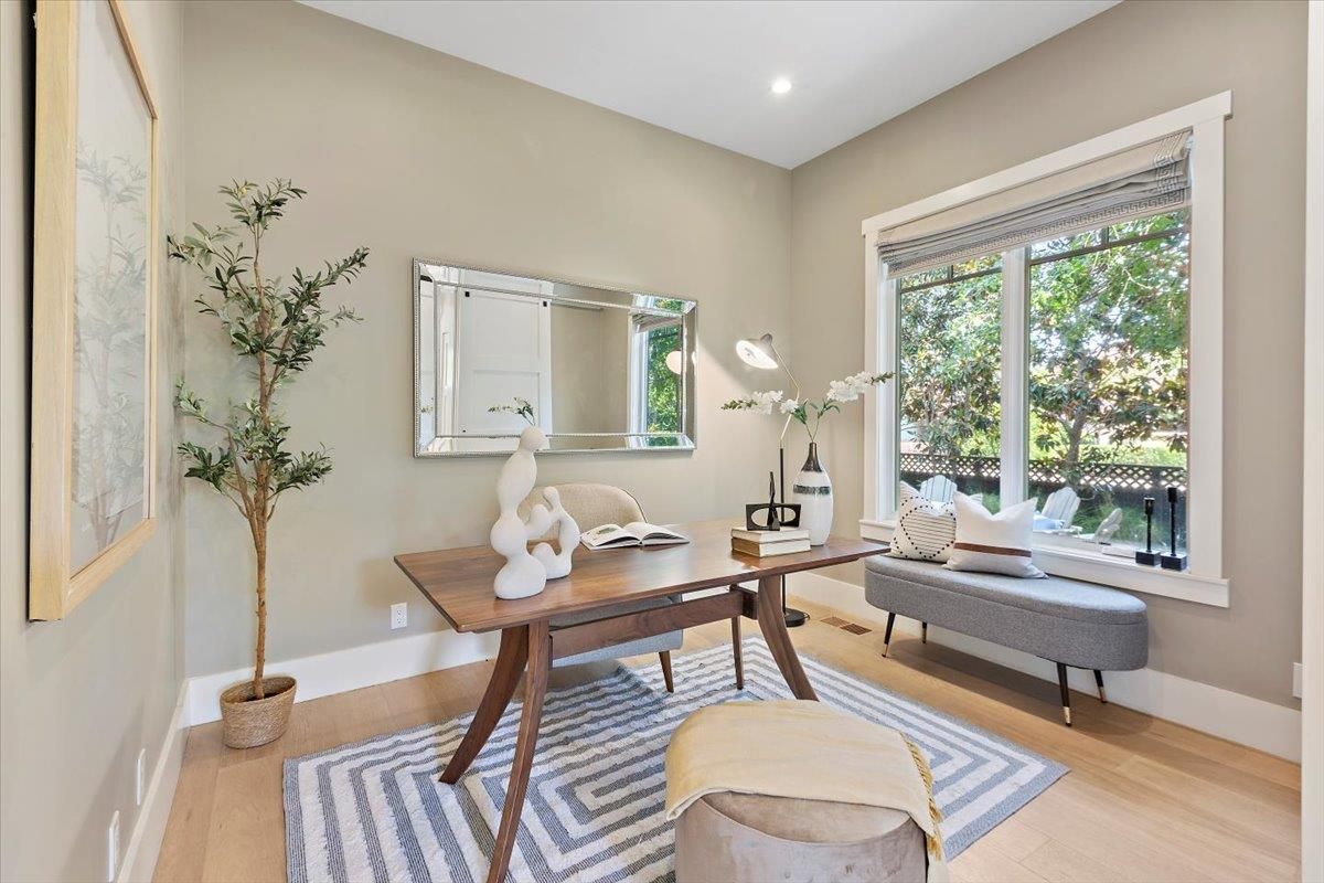 Home Office, Interior, Recessed Lighting, Wood Texture Flooring