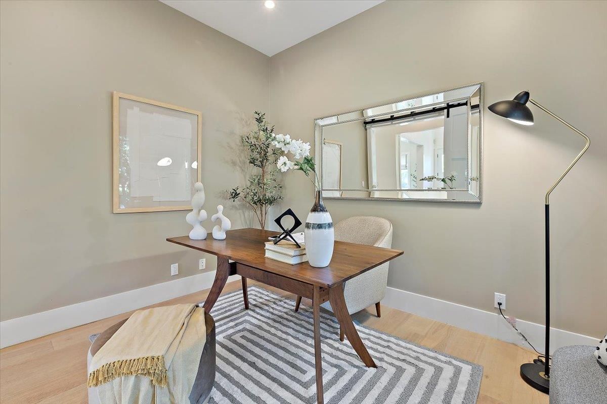 Home Office, Interior, Recessed Lighting, Wood Texture Flooring