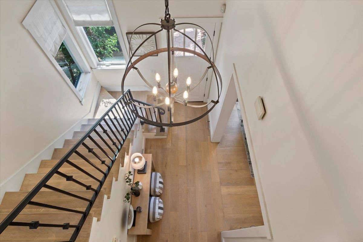 Chandelier, Interior