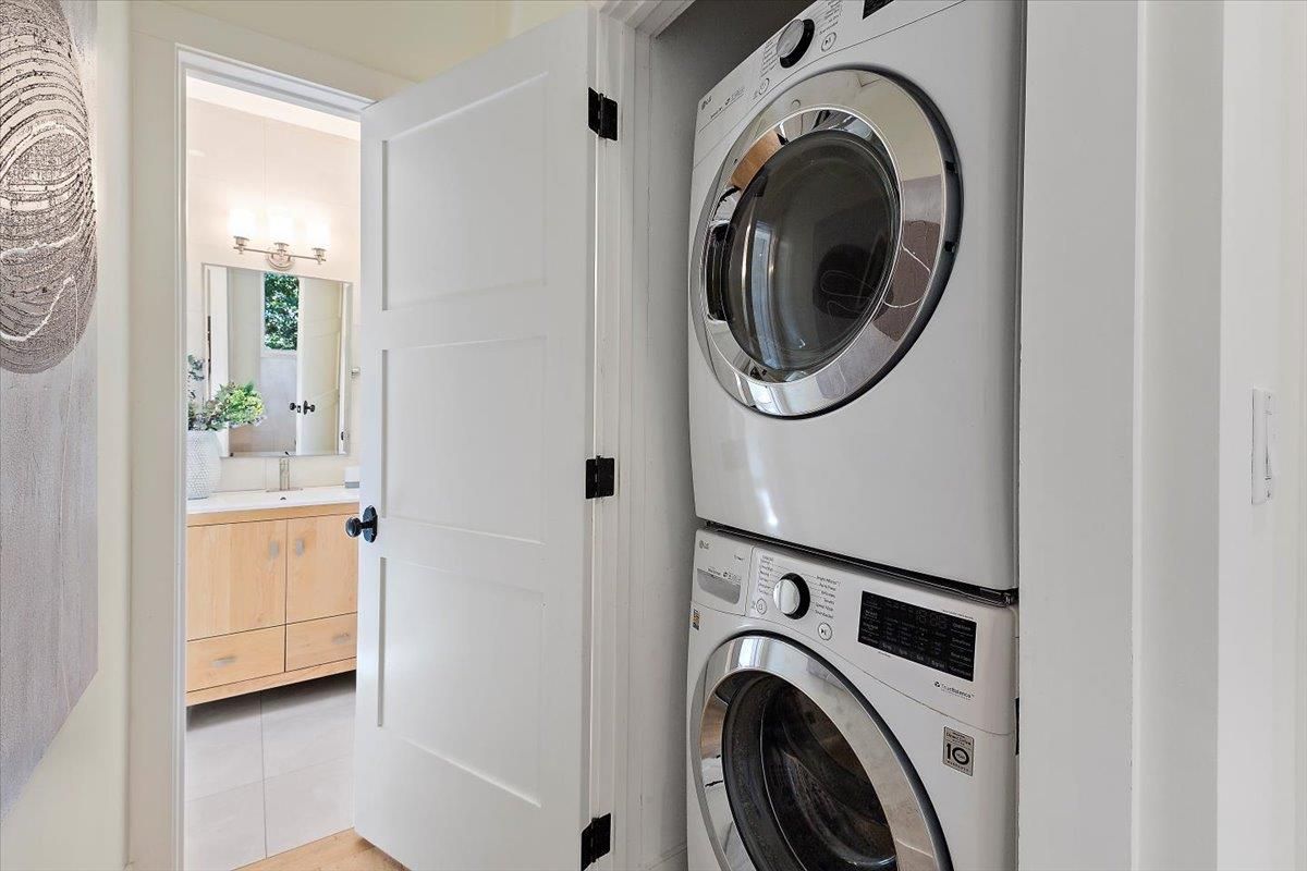 Interior, Utility Closets, Washer