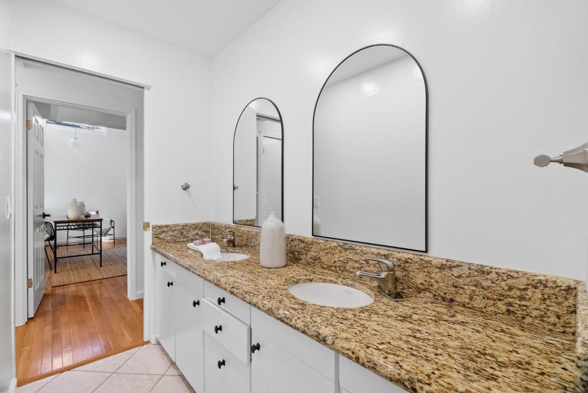 Bathroom, Dual Sink Vanities, Interior, Wood Texture Flooring