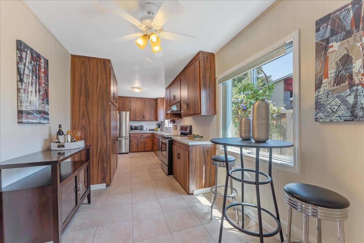 Interior, Kitchen, Stainless Steel Appliances