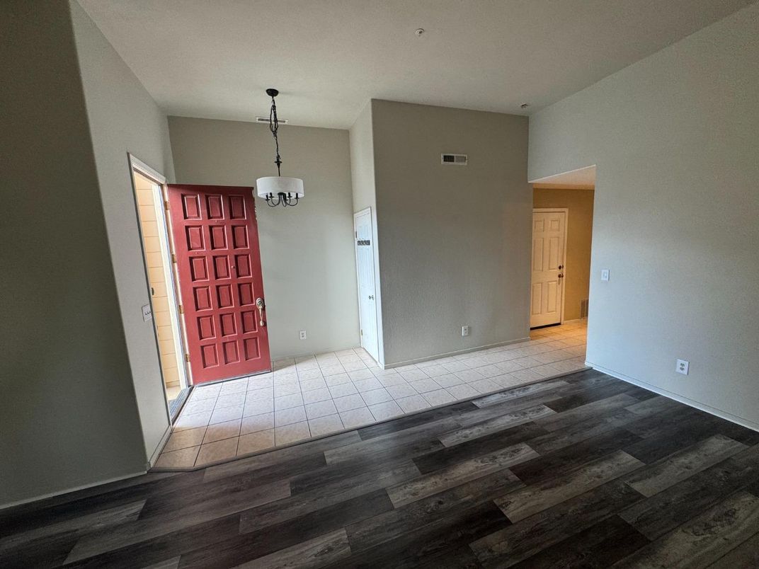 Empty room, Interior, Pendant Lights, Wood Texture Flooring