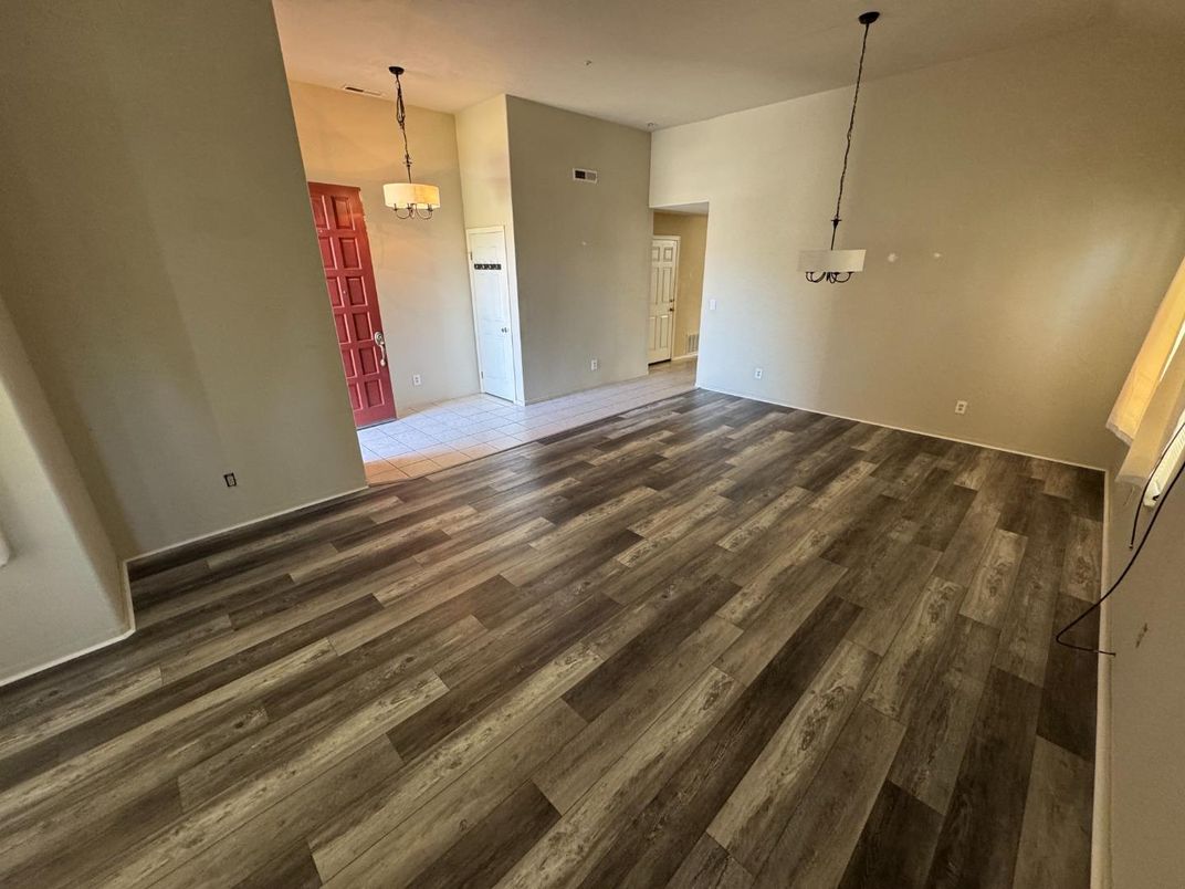 Chandelier, Empty room, Interior, Pendant Lights, Wood Texture Flooring
