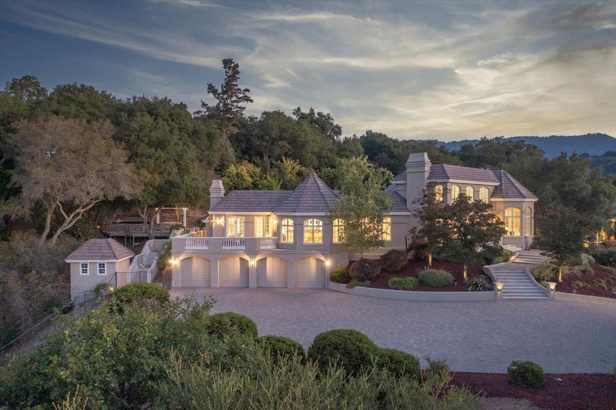 Attached, Exterior, Facade, French Provincial