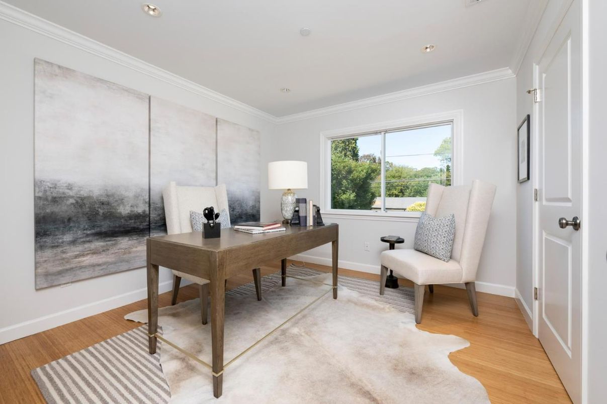 Home Office, Interior, Recessed Lighting, Wood Texture Flooring