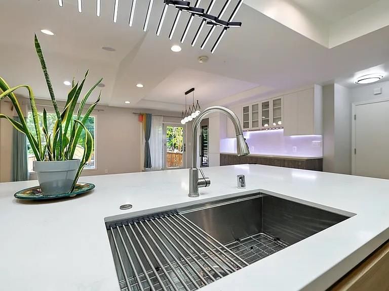 Interior, Recessed Lighting