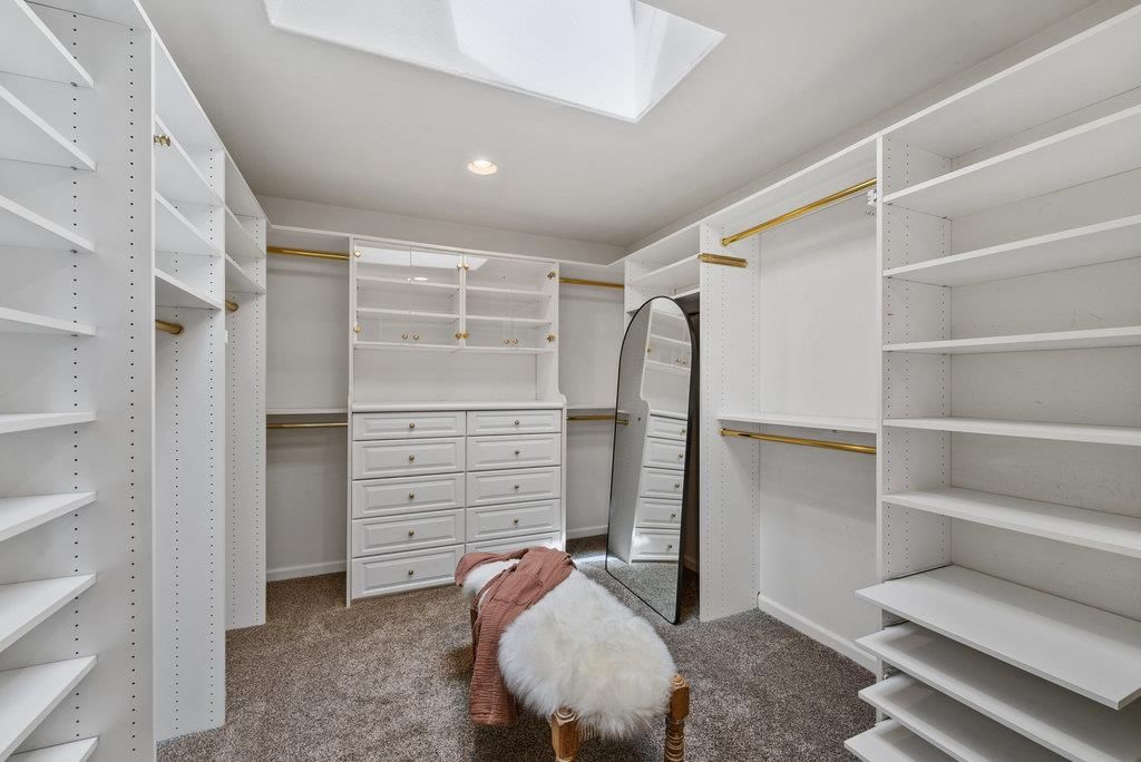 Interior, Recessed Lighting, Walk-in Closets