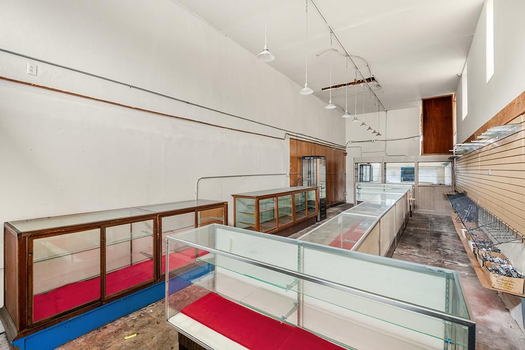 Interior, Pendant Lights