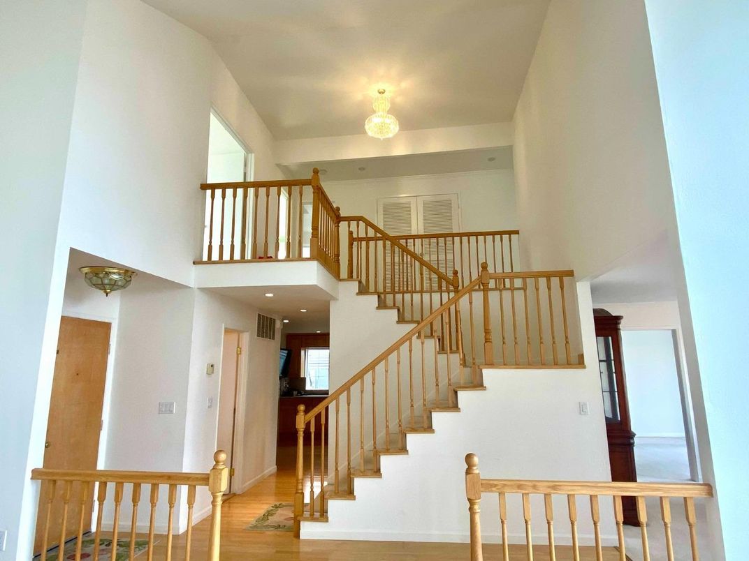 Chandelier, Interior, Recessed Lighting, Wood Texture Flooring