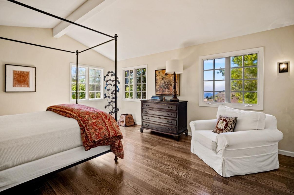 Bedroom, Interior, Water, Wood Texture Flooring