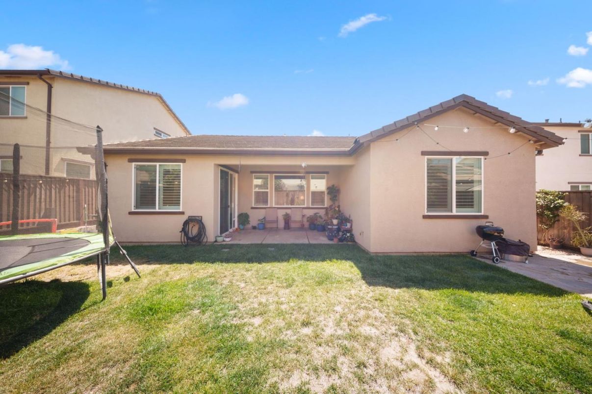 Backyard, Exterior, Playground