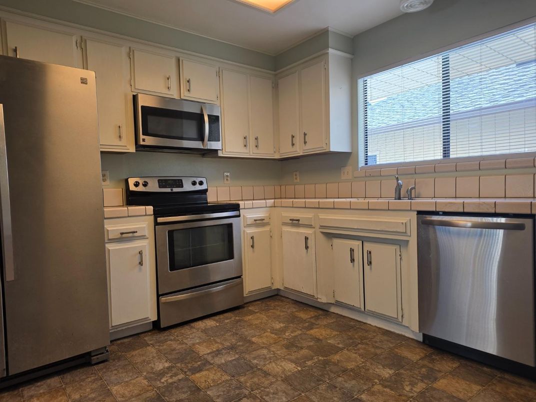 Interior, Kitchen, Stainless Steel Appliances