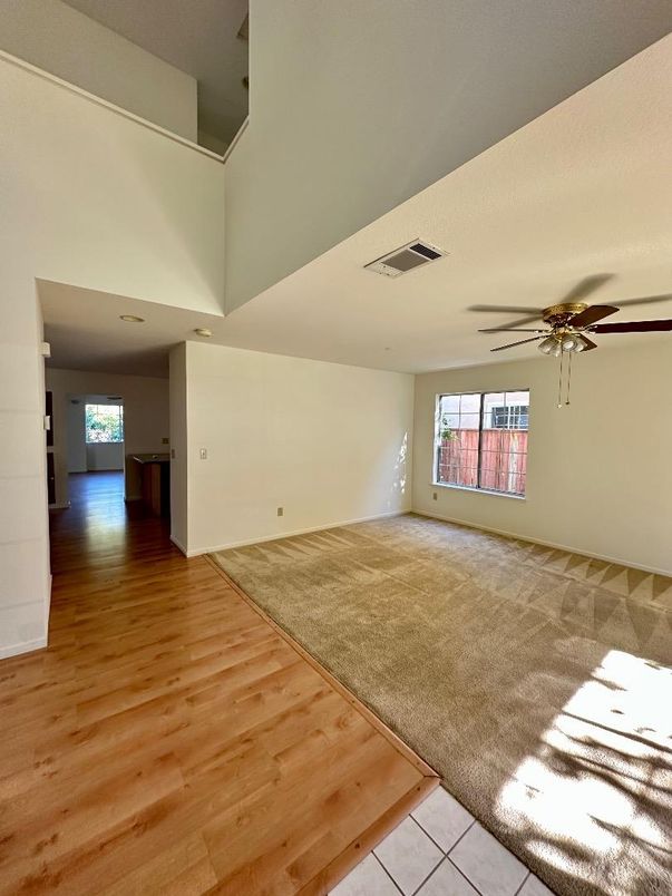 Empty room, Interior, Wood Texture Flooring