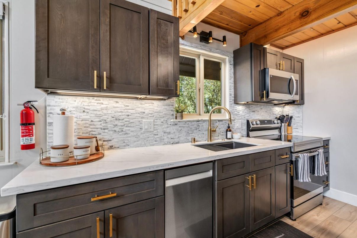 Interior, Kitchen, Stainless Steel Appliances, Wooden Beams, Wooden Ceilings, Wood Texture Flooring