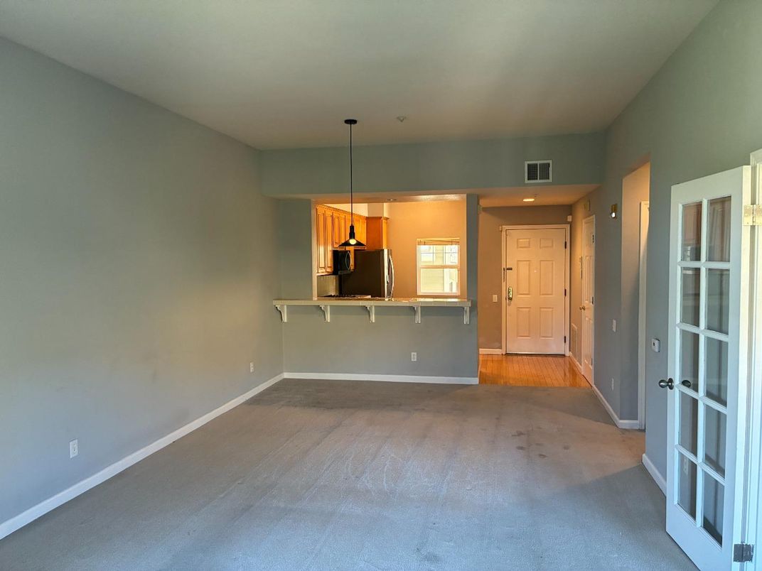 Empty room, Interior, Pendant Lights, Recessed Lighting