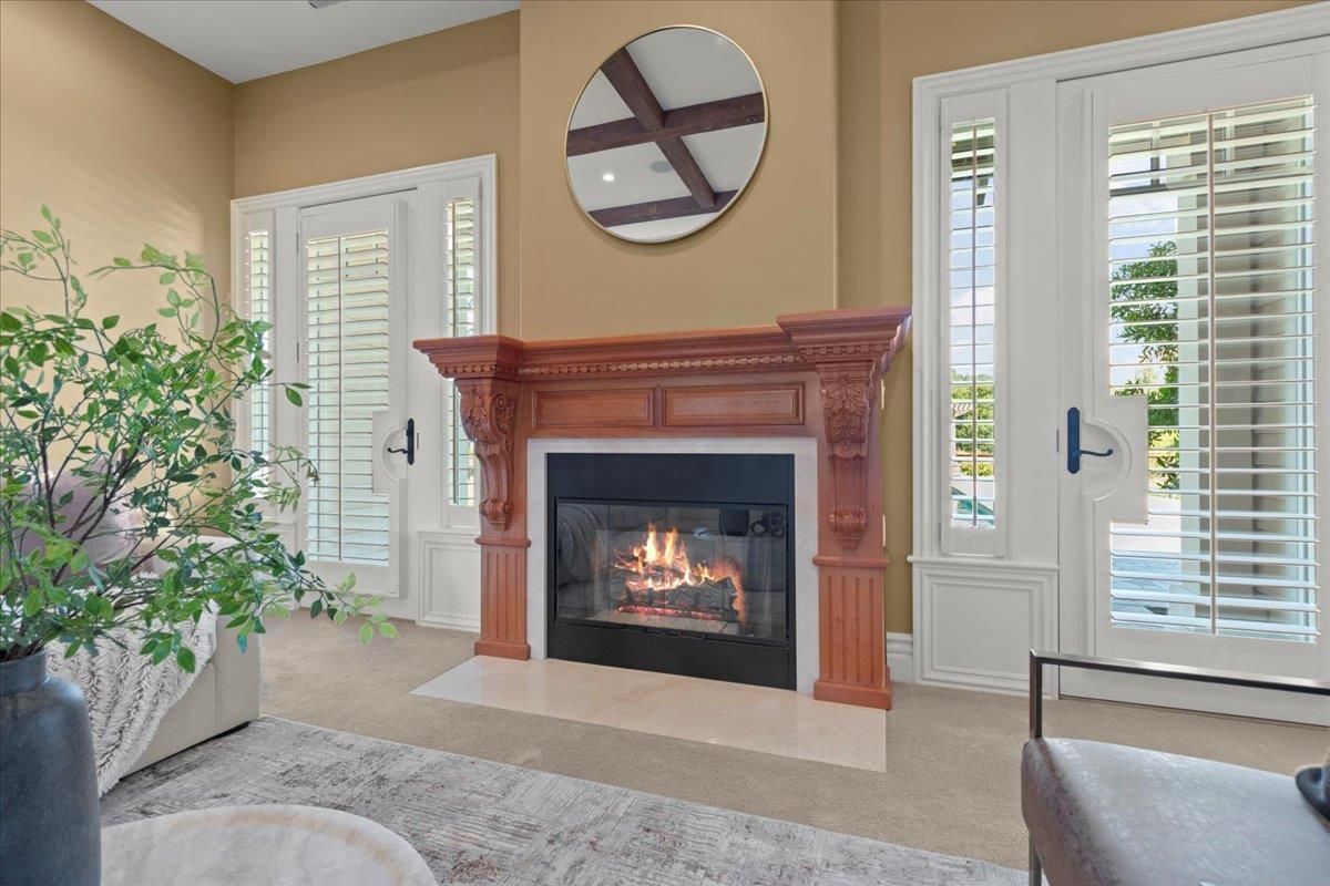 Fireplace, Interior, Recessed Lighting