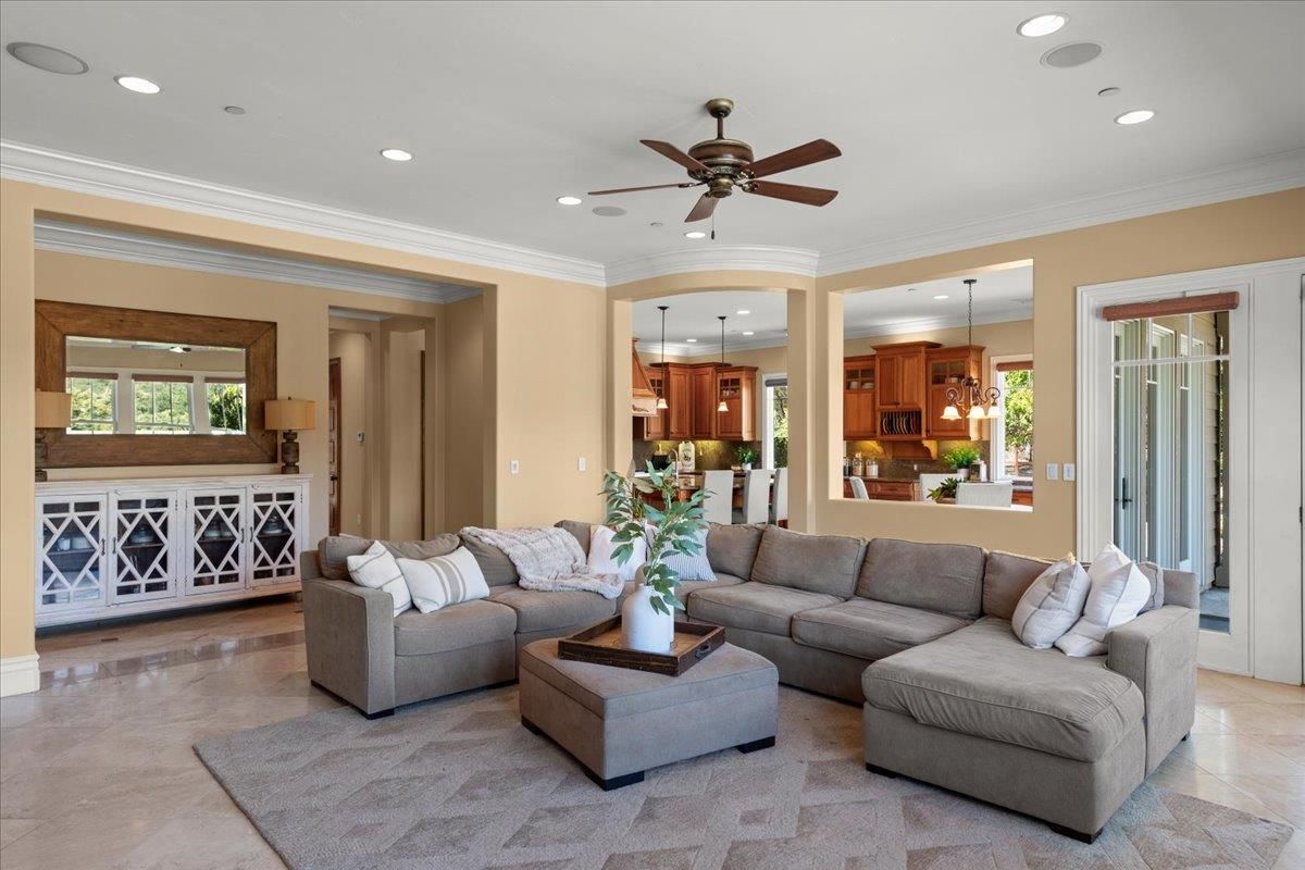 Interior, Kitchen, Living room, Pendant Lights, Recessed Lighting