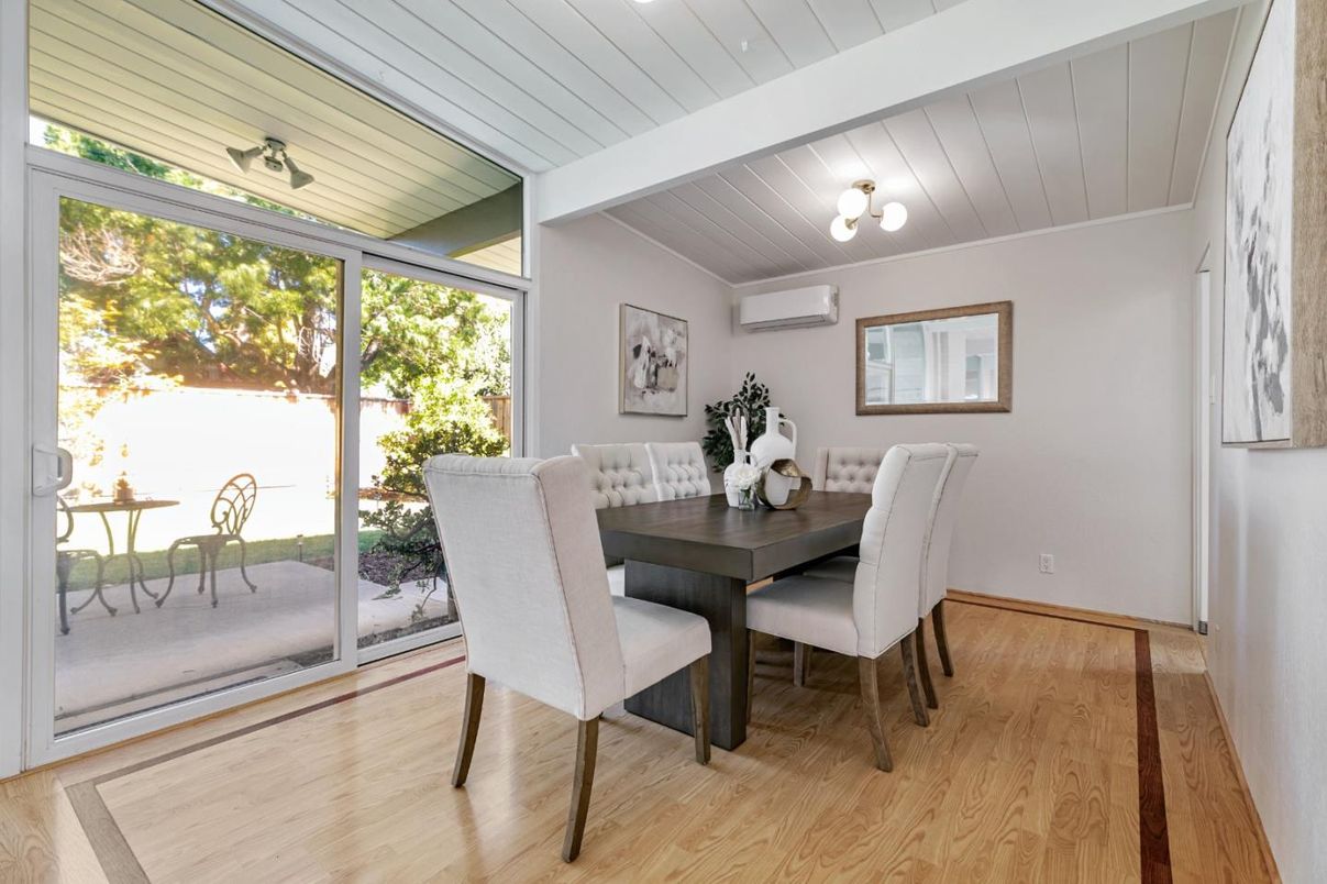 Dining room, Interior, Wood Texture Flooring