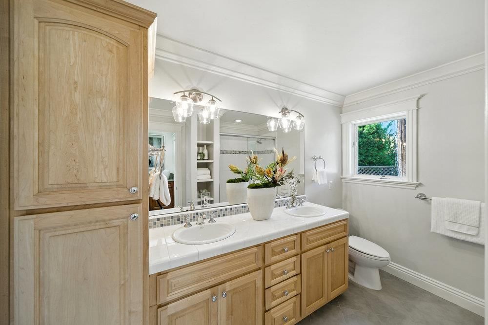 Bathroom, Dual Sink Vanities, Interior, Tile Countertops