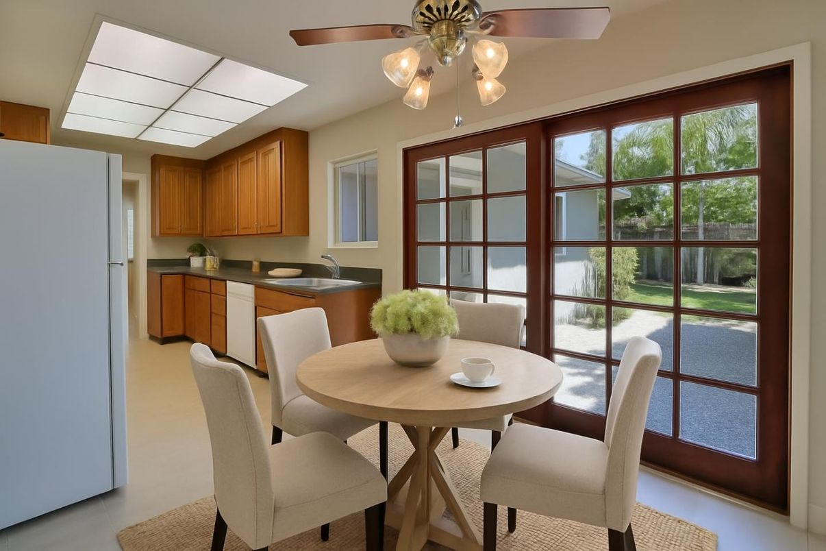 Dining room, Interior, Kitchen
