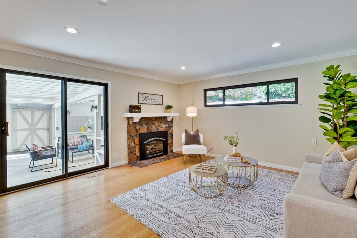 Fireplace, Interior, Living room, Recessed Lighting, Wood Texture Flooring