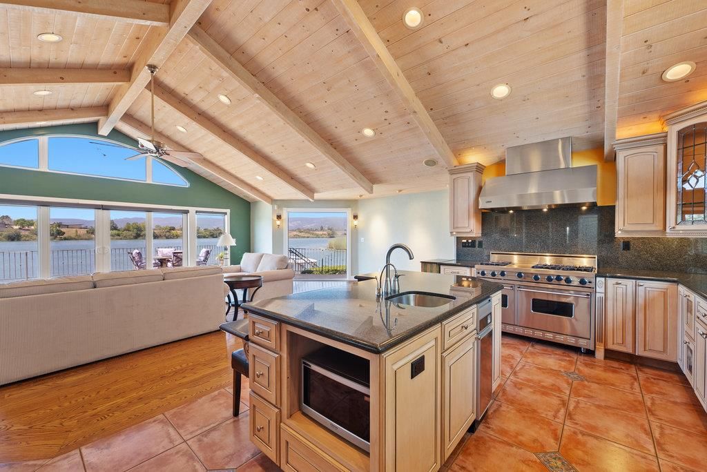 Interior, Kitchen, Living room, Recessed Lighting, Stainless Steel Appliances, Wooden Beams, Wooden Ceilings, Wood Texture Flooring