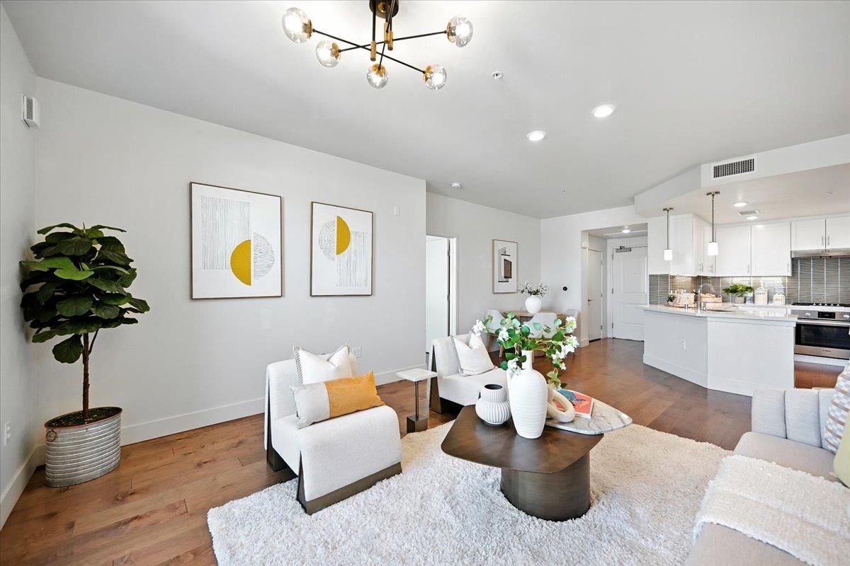 Interior, Kitchen, Living room, Pendant Lights, Recessed Lighting, Wood Texture Flooring