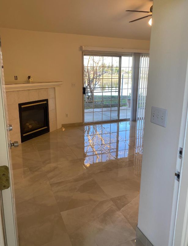 Empty room, Fireplace, Interior