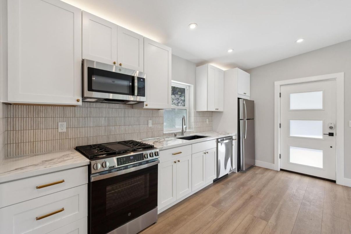 Interior, Kitchen, Recessed Lighting, Stainless Steel Appliances, Wood Texture Flooring