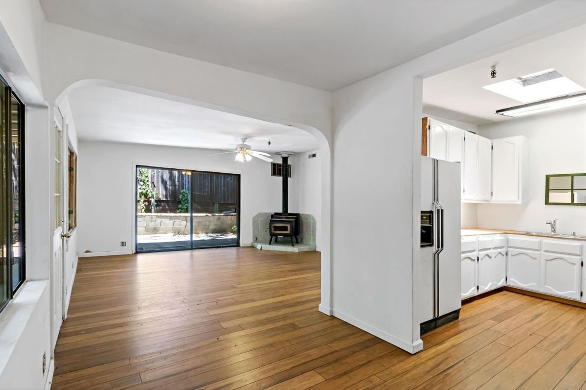 Interior, Kitchen, Wood Texture Flooring