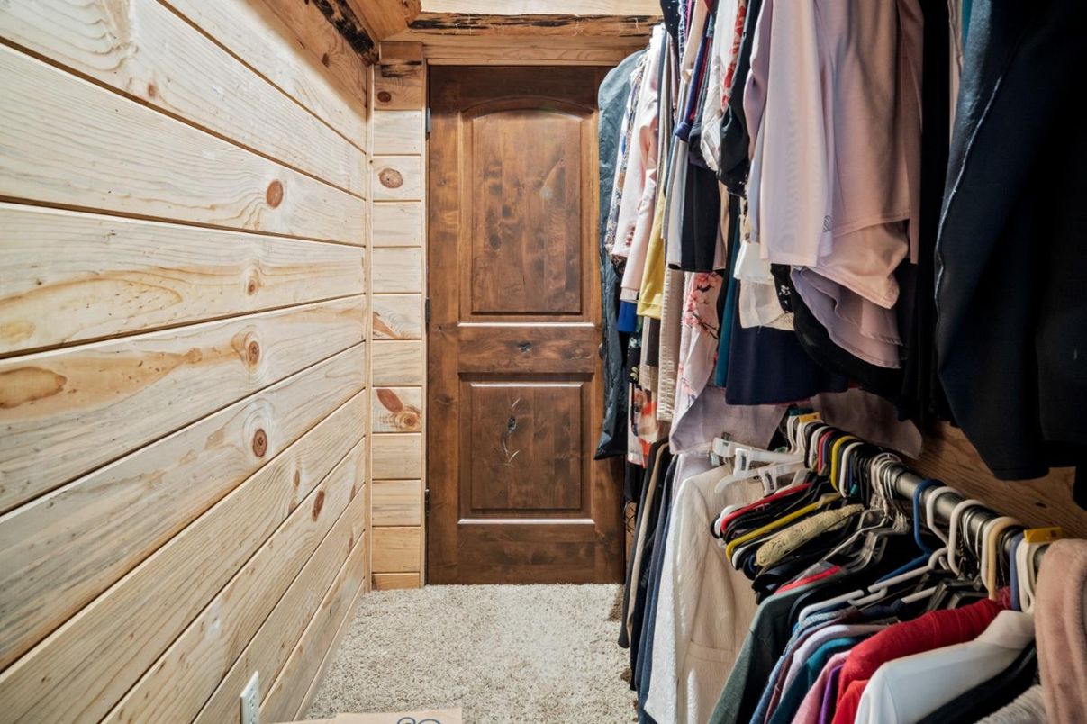 Interior, Walk-in Closets