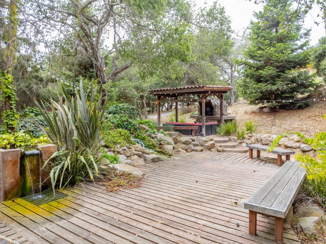 Exterior, Hot Tub