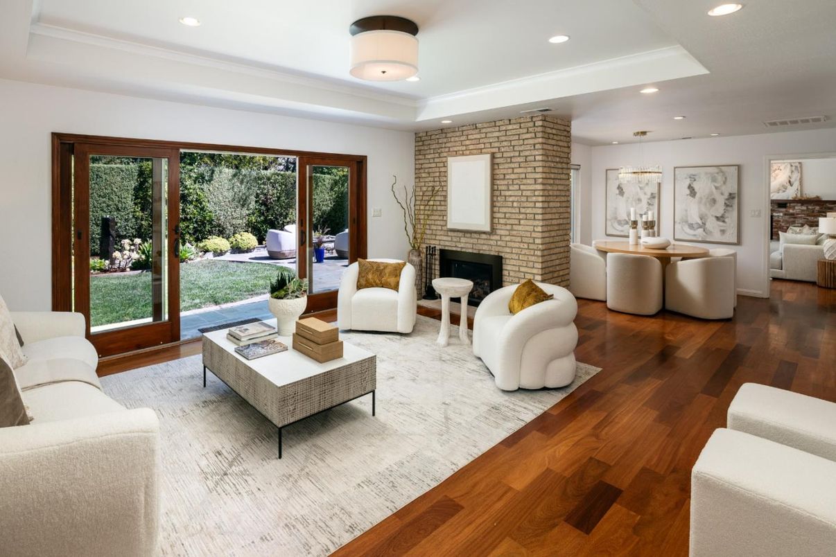Dining room, Fireplace, Interior, Living room, Pendant Lights, Recessed Lighting, Stone Walls, Wood Texture Flooring