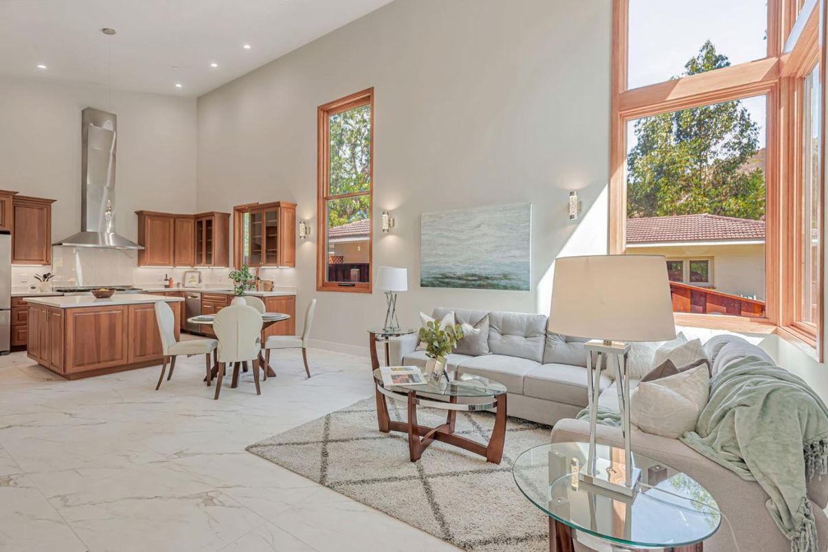 Dining room, Interior, Kitchen, Living room, Marble, Pendant Lights, Recessed Lighting