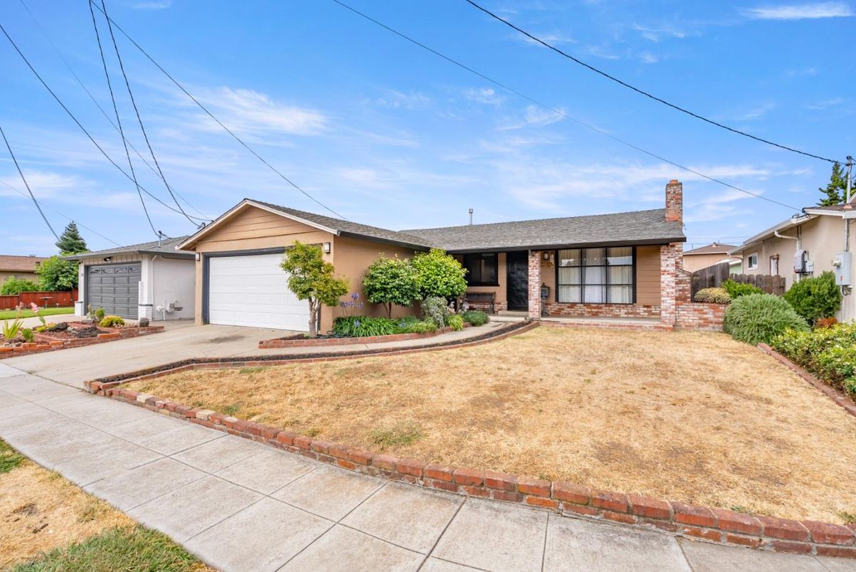 Attached, Backyard, Exterior, Facade, Ranch