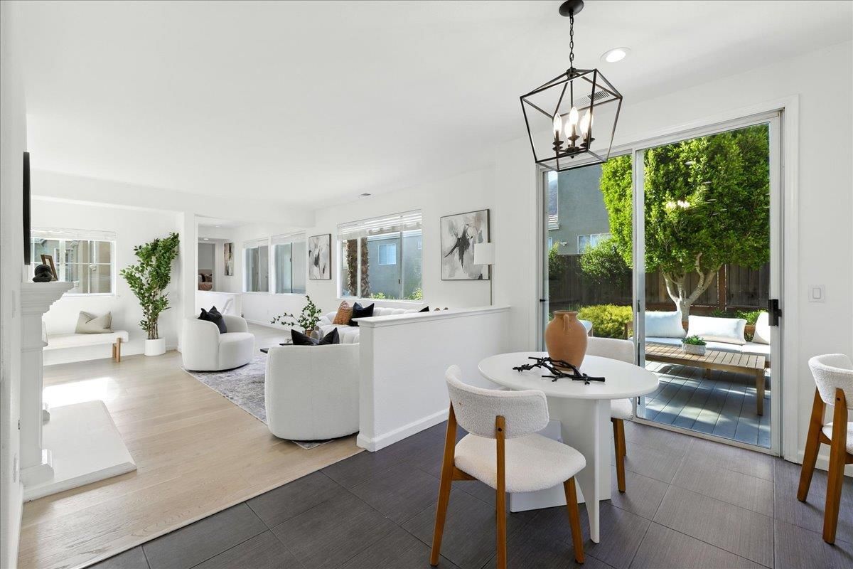 Dining room, Interior, Living room, Pendant Lights, Recessed Lighting, Wood Texture Flooring