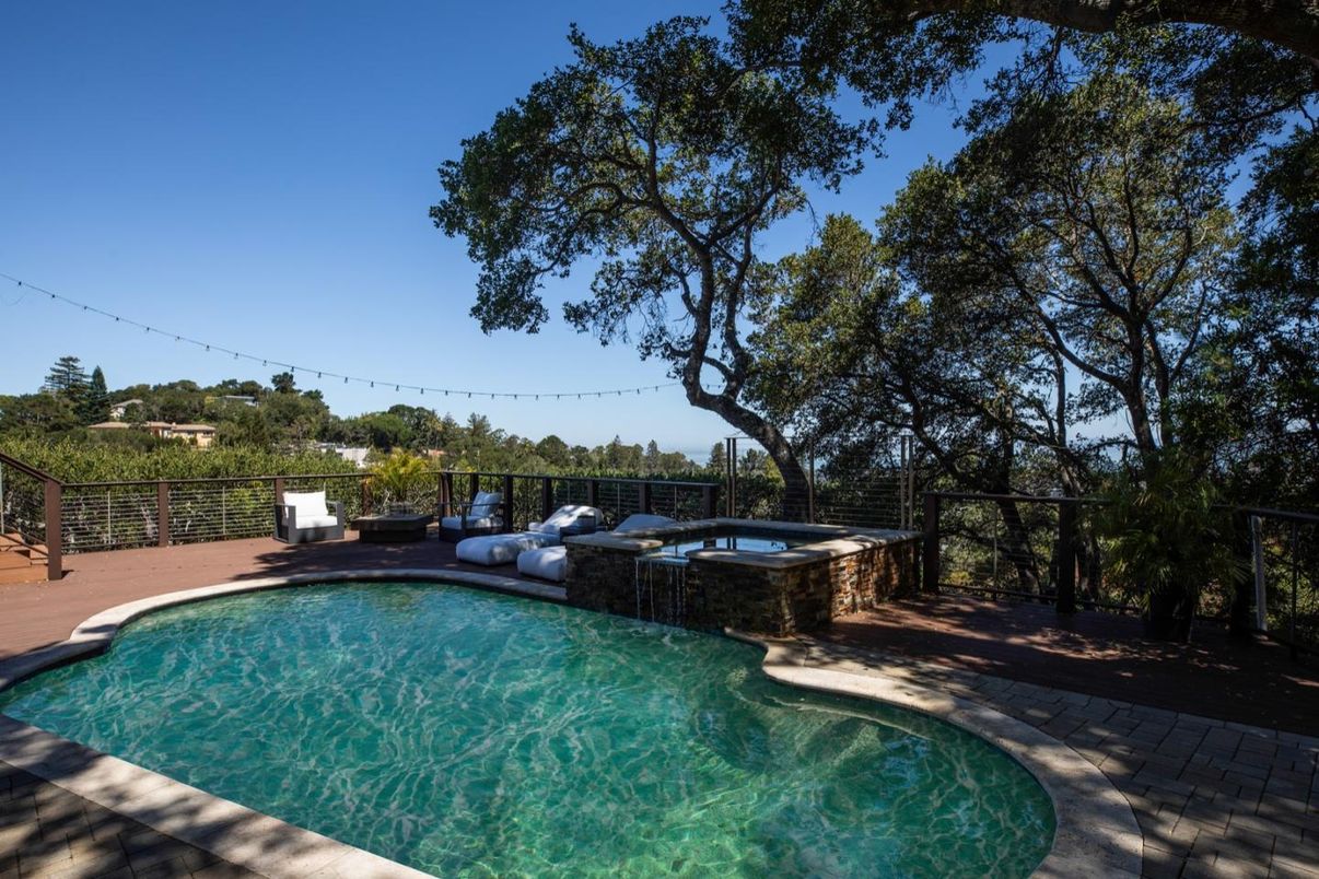Exterior, Hot Tub, Pool