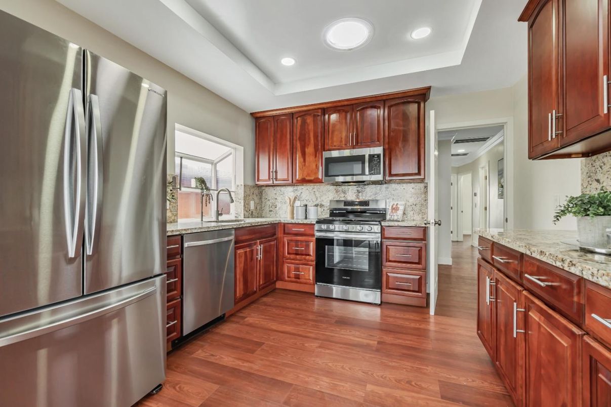 Interior, Kitchen, Recessed Lighting, Stainless Steel Appliances, Wood Texture Flooring