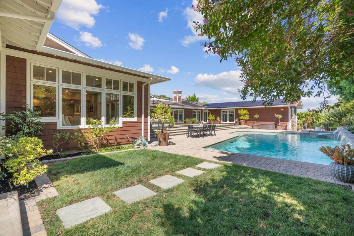 Backyard, Exterior, Pool