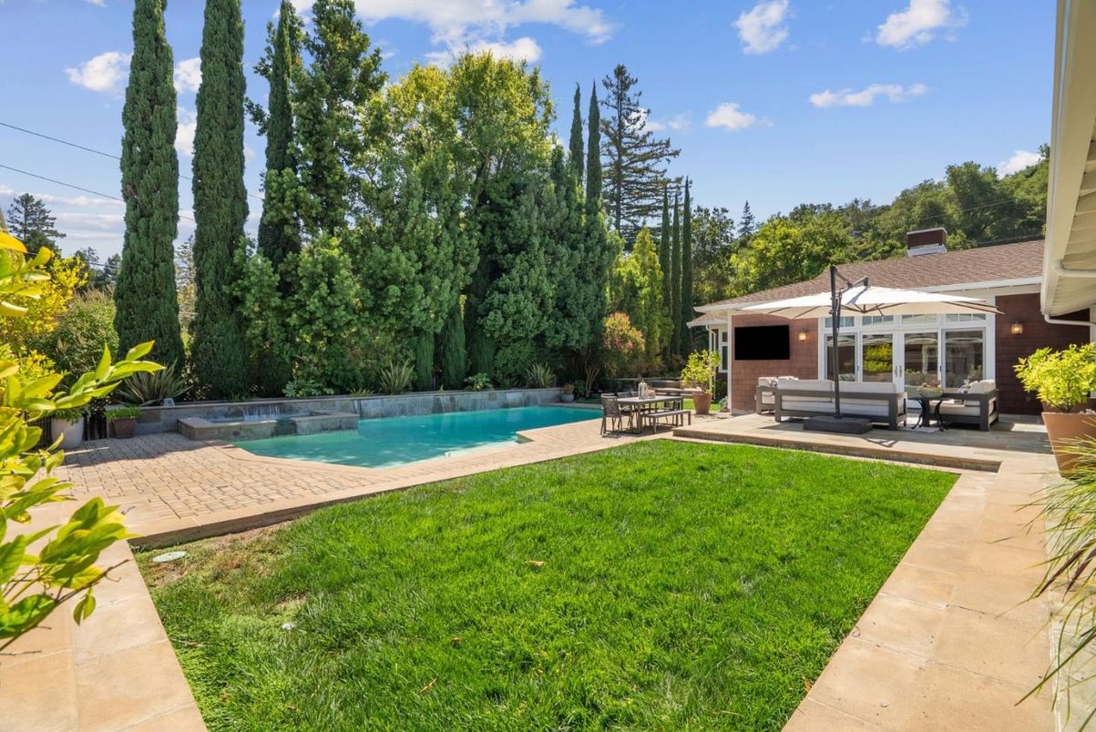 Backyard, Exterior, Pool