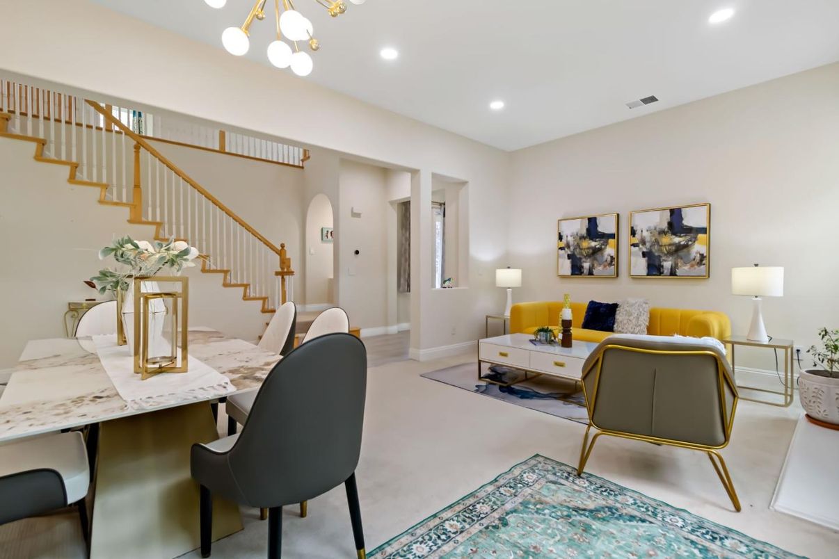 Dining room, Interior, Living room, Pendant Lights, Recessed Lighting