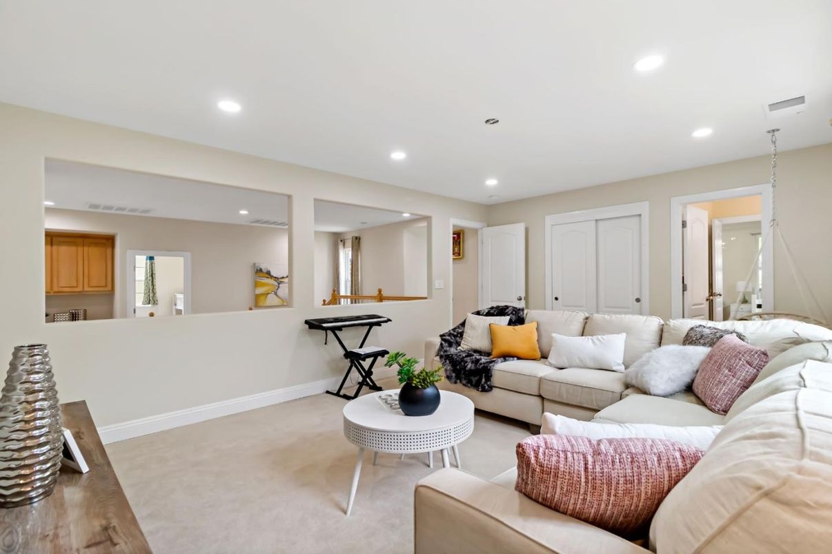 Interior, Living room, Recessed Lighting