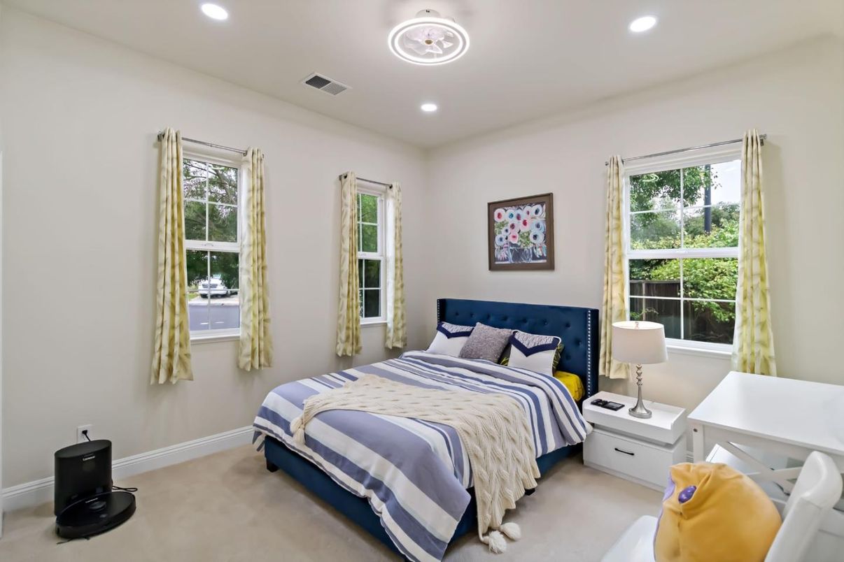 Bedroom, Interior, Recessed Lighting