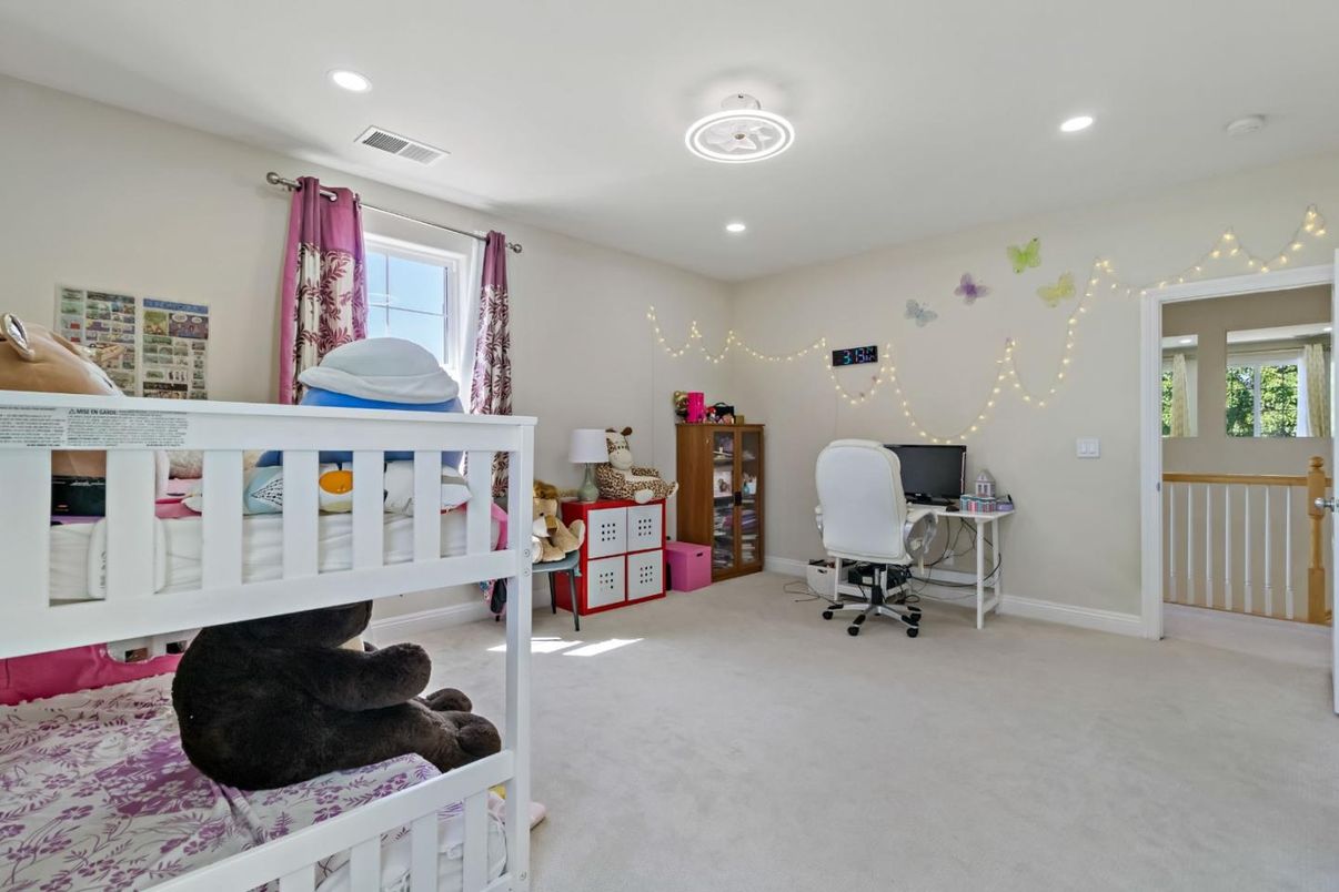 Bedroom, Home Office, Interior, Recessed Lighting