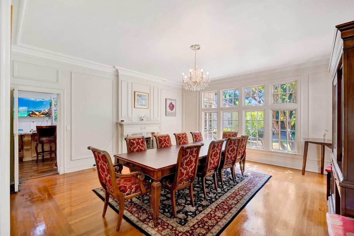 Chandelier, Dining room, Interior, Wood Texture Flooring