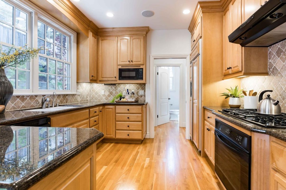 Interior, Kitchen, Recessed Lighting, Wood Texture Flooring
