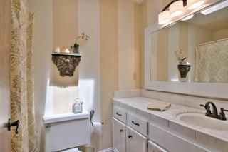 Bathroom, Interior, Tile Countertops